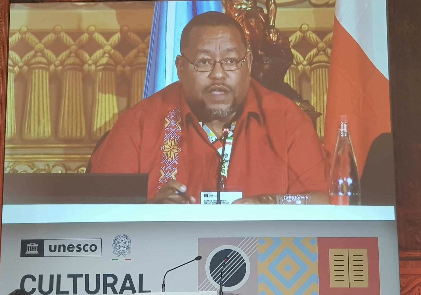 Nigel Encalada speaking at the UNESCO Naples Conference on Cultural Heritage